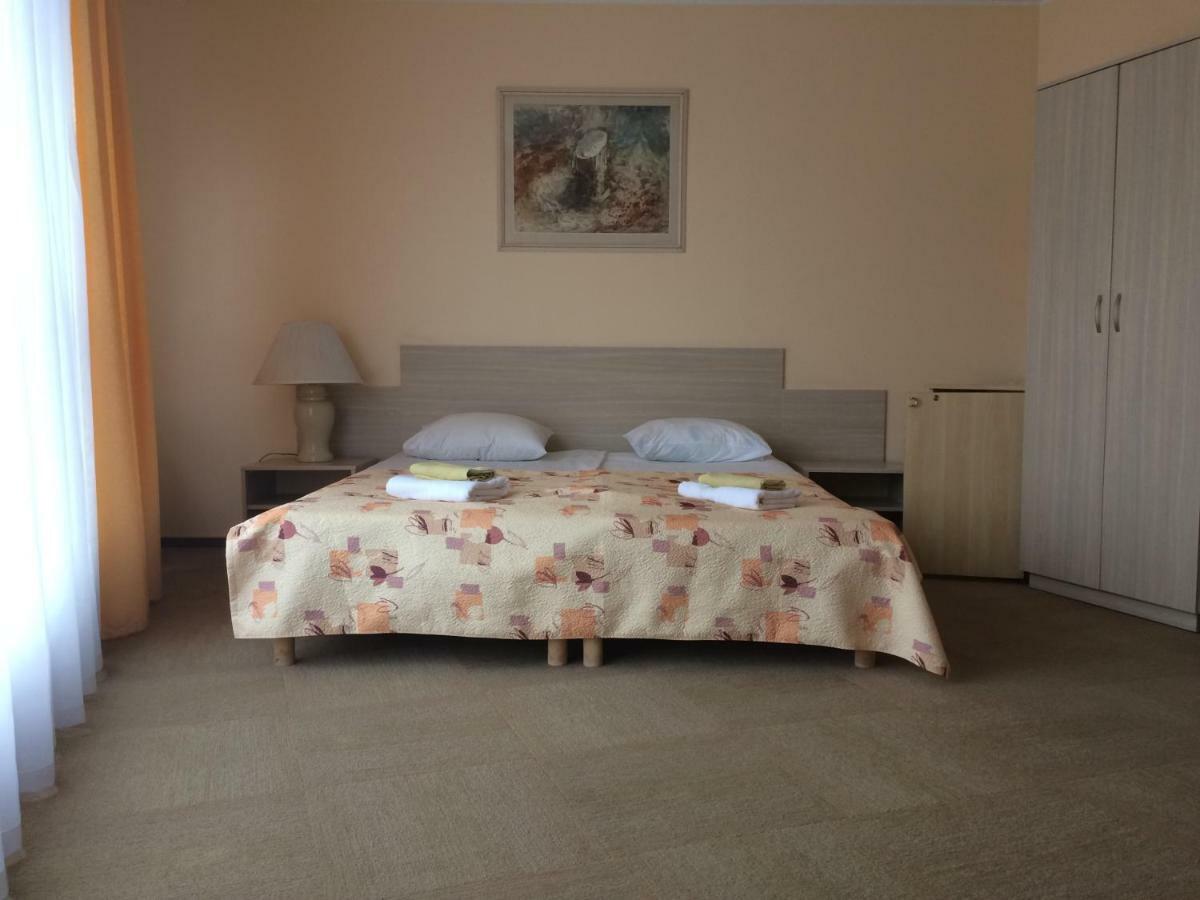Motel Paradise VNO Kültér fotó